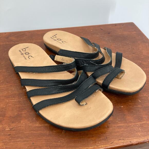 Born Leather Black Strappy Slip On Flat Sandals Casual Neutral Women’s 7 - Picture 1 of 7